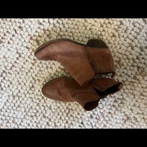 Lucky brand zip ankle bootie - WORN